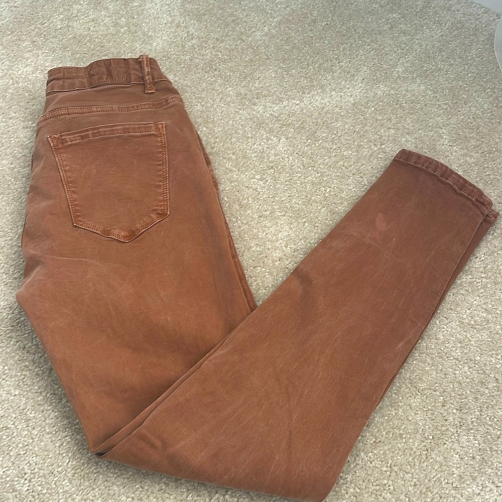 Boutique bought skinny mid rise brown denim